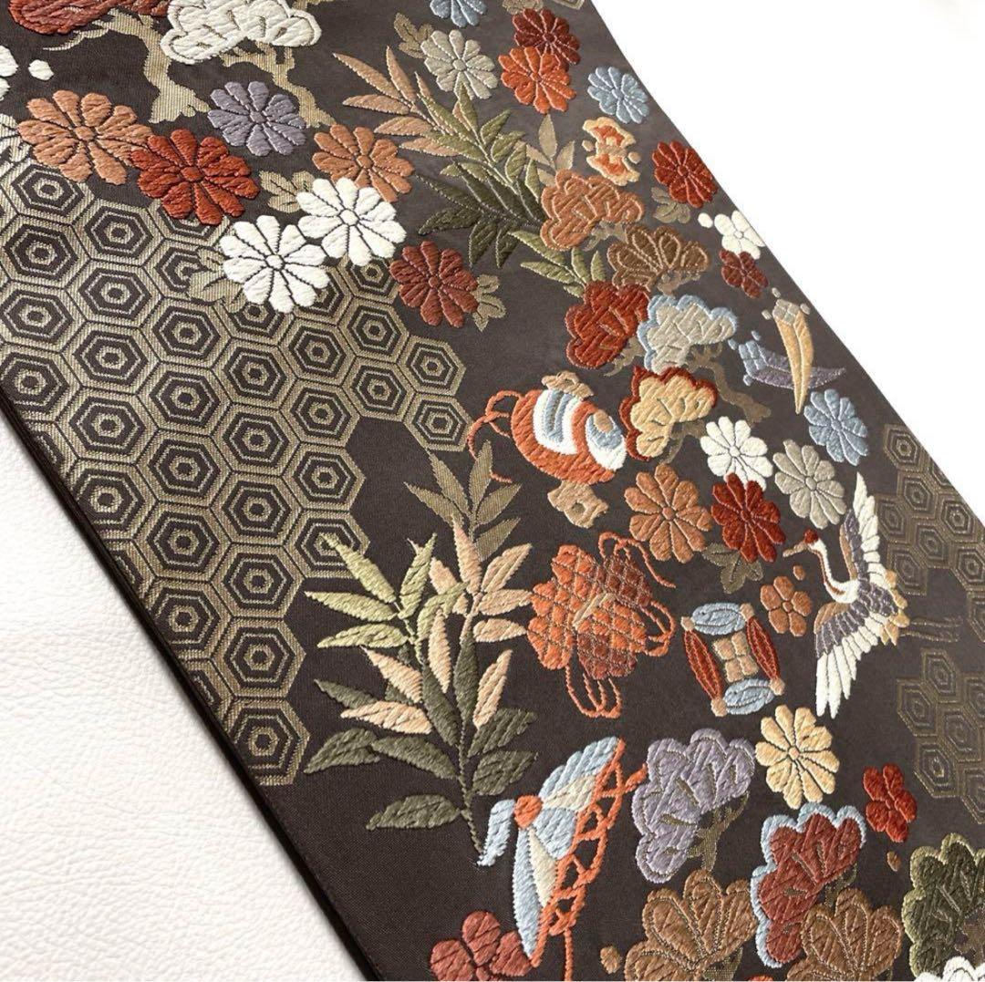 お買い得ＳＡＬＥ‼️３０分の１の価格‼️美品‼️袋帯 花柄 鳥刺繍 黒地