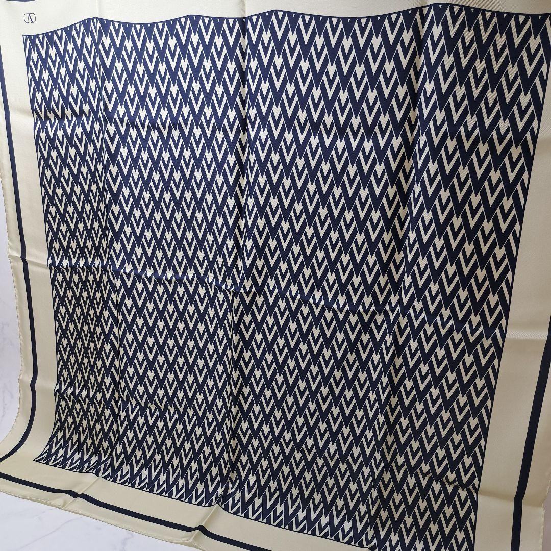 20251209　ヴァレンティノ　スカーフ　ロゴ　ネイビー　※値下げ不可.