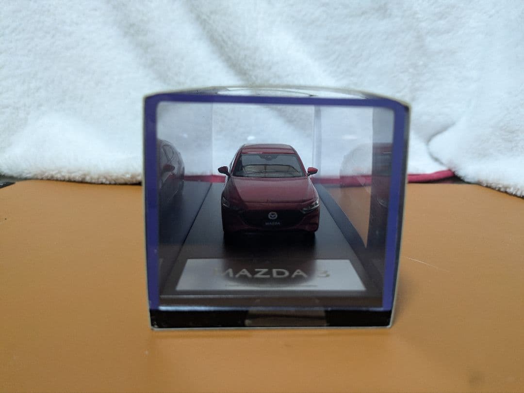 も*こ様 マツダ3 ファストバッグ ライセンスモデルカー