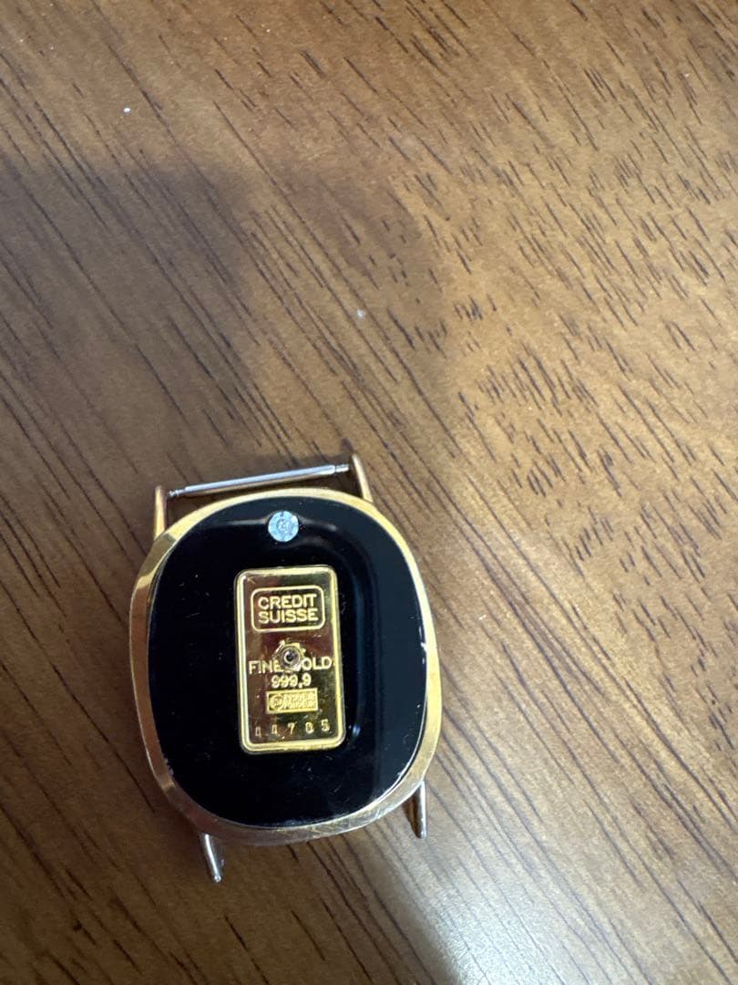 クレディスイス 純金1gインゴット使用のSEIKOインゴットウォッチのヘッド