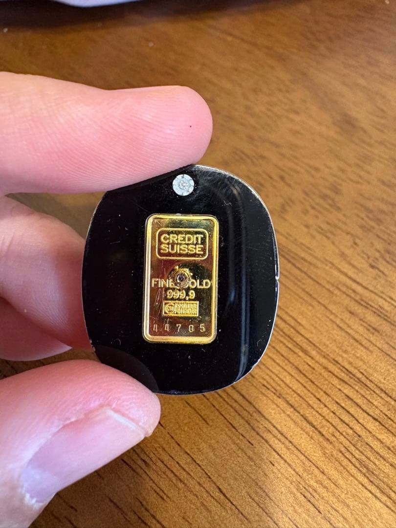 クレディスイス 純金1gインゴット使用のSEIKOインゴットウォッチのヘッド