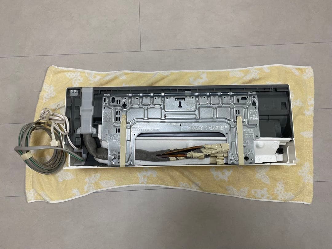 10畳用 2021年製 白くまくん 日立ルームエアコン RAS-D28L