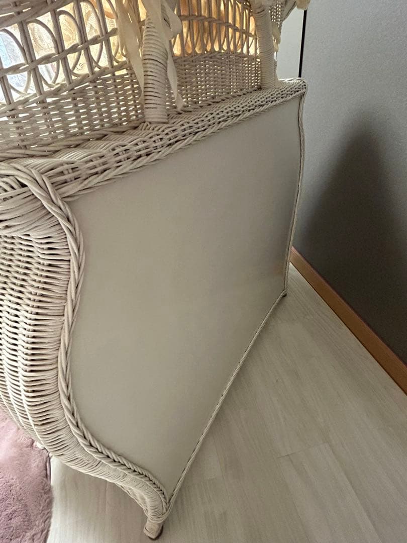 さえら HISCHRONE ヒスクローネ チェスト