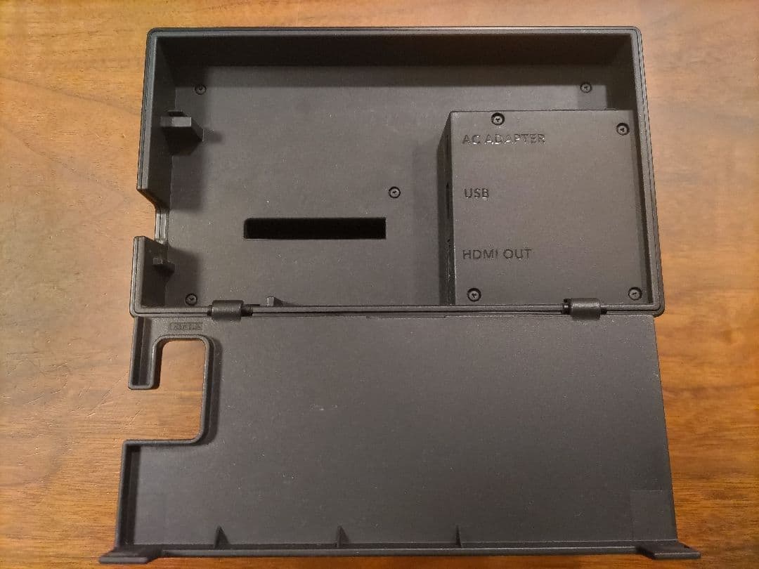 Switch 本体 + ドック + ACアダプタ + HDMIケーブル