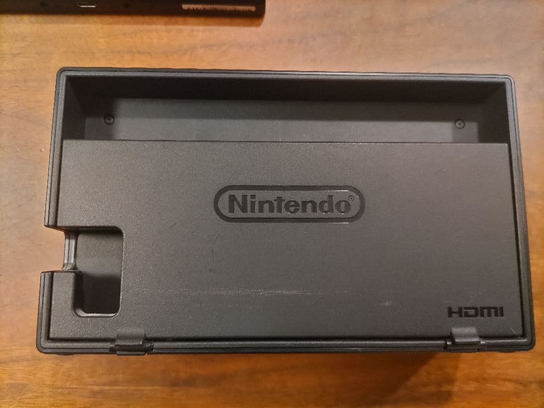 Switch 本体 + ドック + ACアダプタ + HDMIケーブル