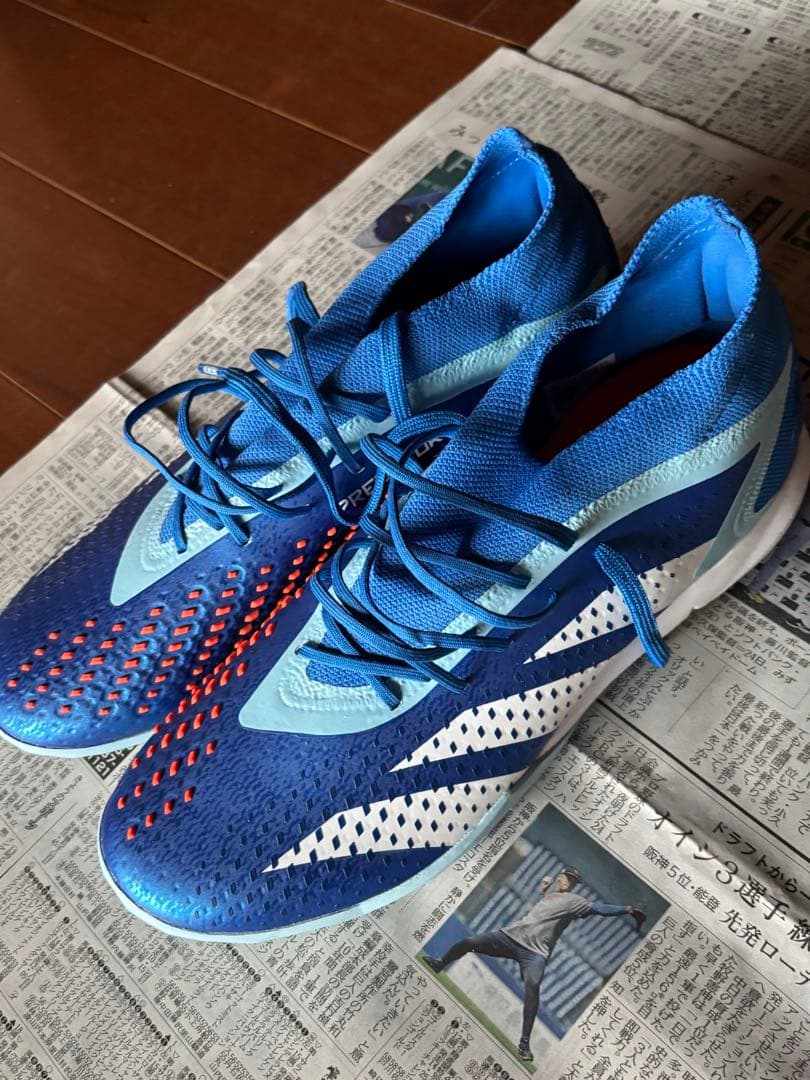 adidas アキュラシー トレーニングシューズ