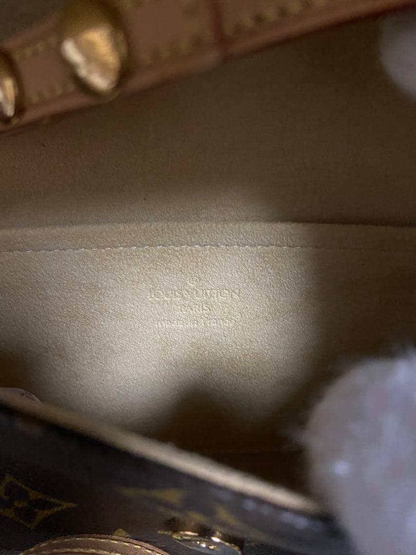 ルイヴィトン ポシェット Louis Vuitton