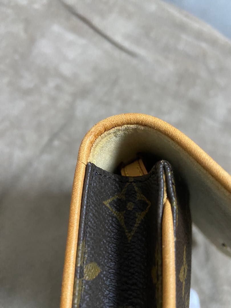 ルイヴィトン ポシェット Louis Vuitton