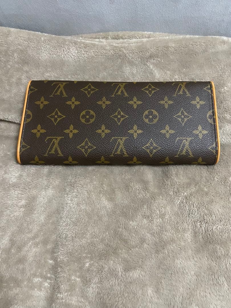 ルイヴィトン ポシェット Louis Vuitton