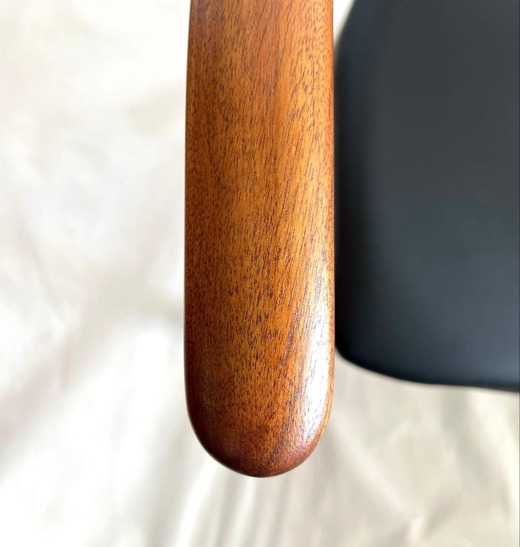 木製アームチェア・EDDA・エッダ・朝日木材加工