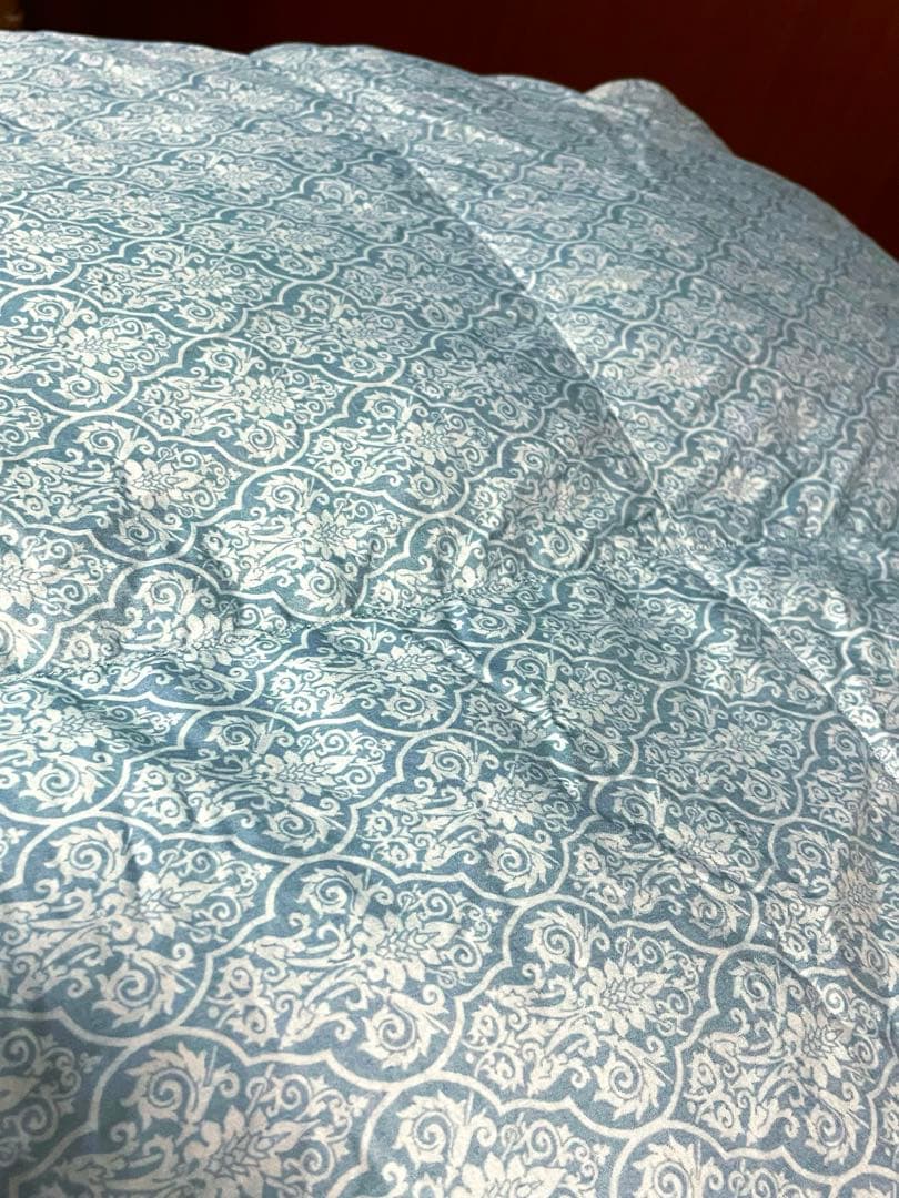 西川　羽毛掛けふとん　シングル