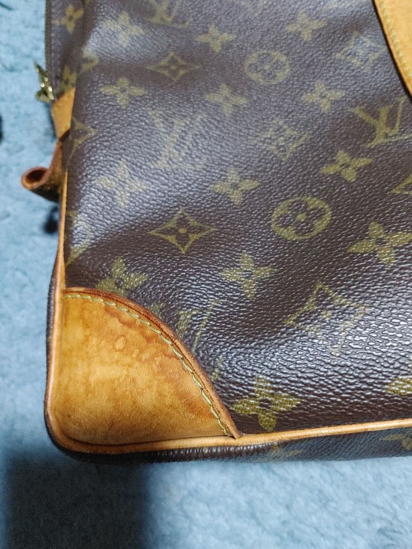 Louis Vuitton レザー バッグ
