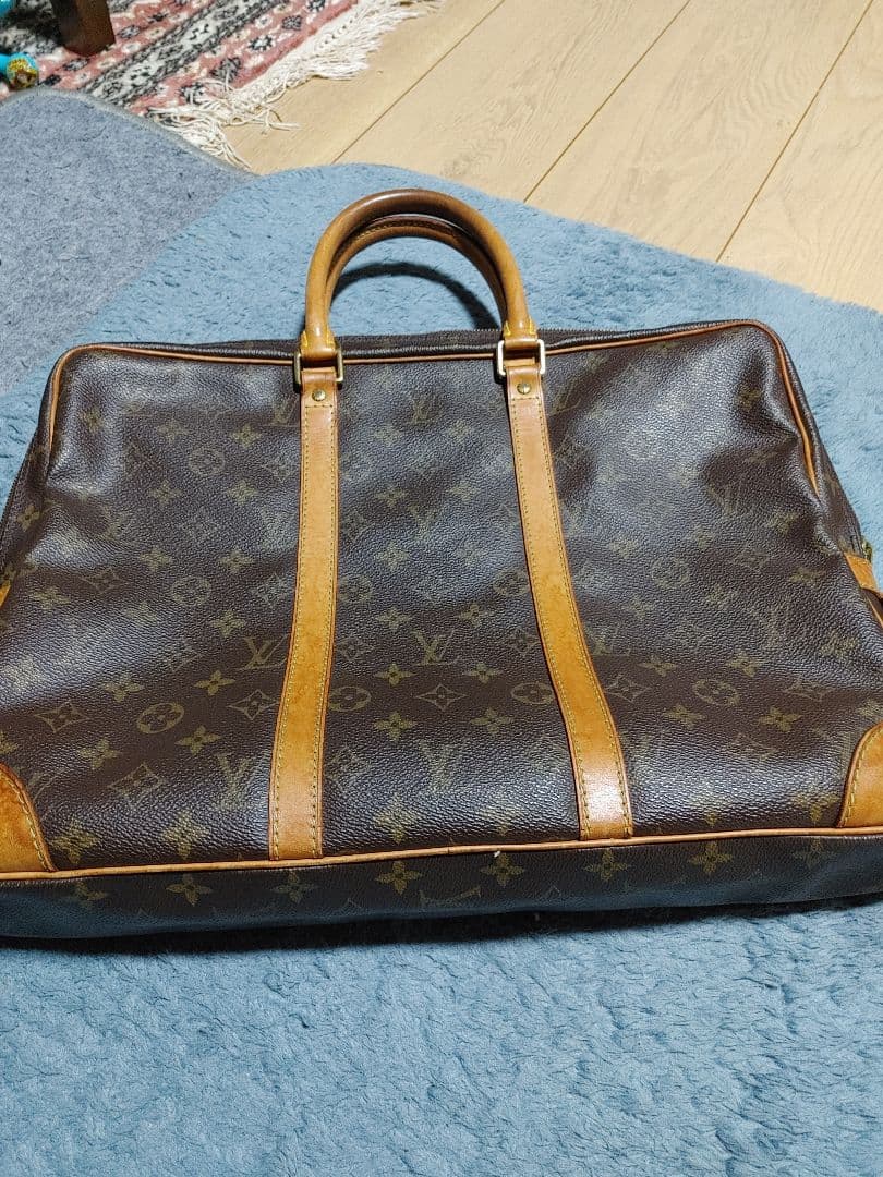 Louis Vuitton レザー バッグ