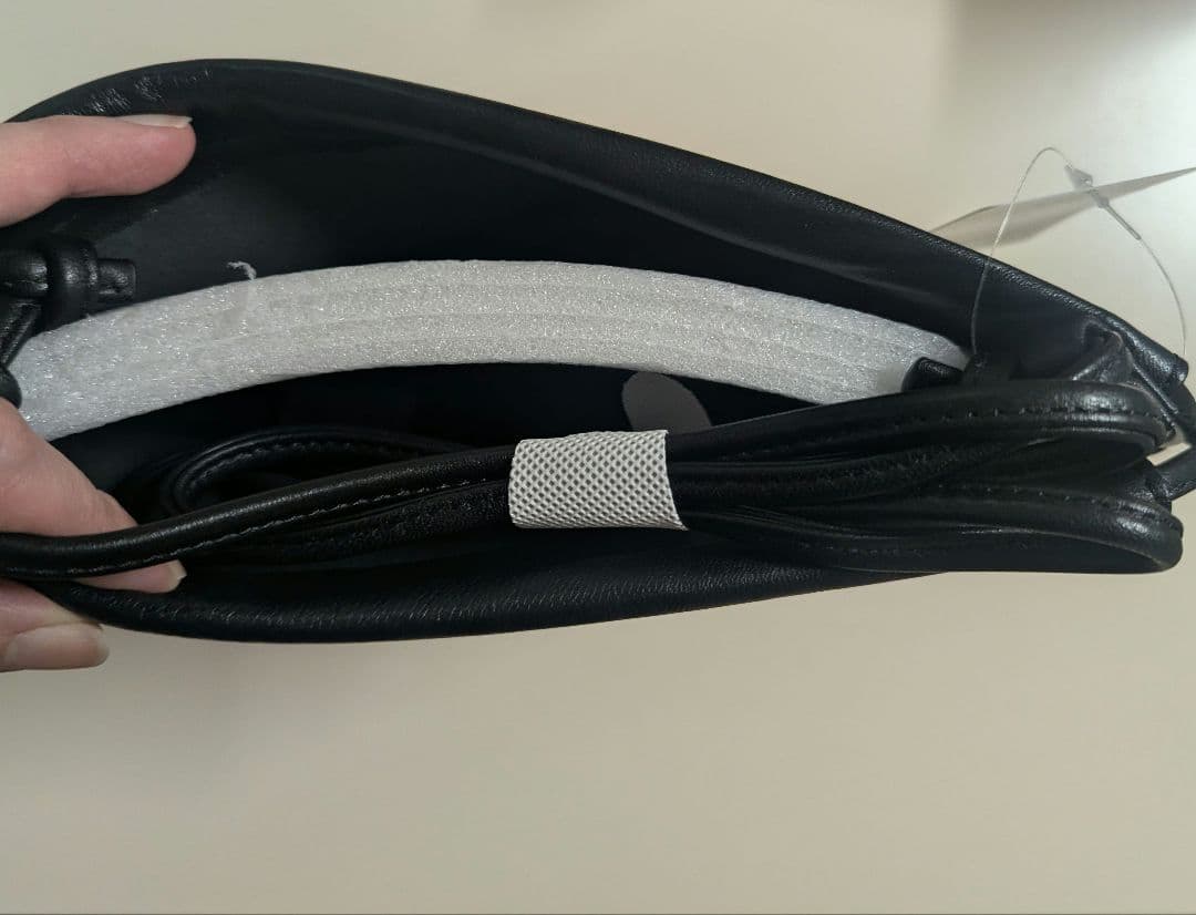 【新品未使用】Deuxieme Classe セルリ レザーポーチ　ブラック