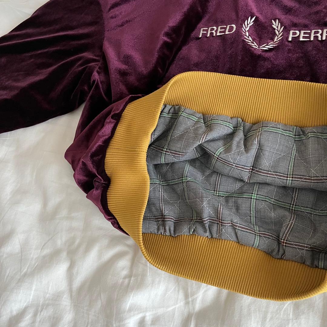 未使用級レア✳︎FRED PERRY ハーフジッププルオーバー　スウェット　ベロア