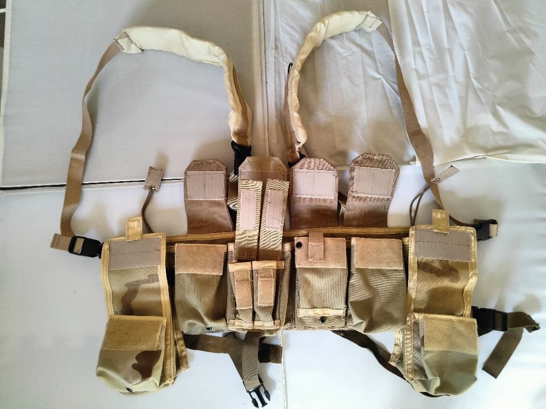 小*な様 米軍放出ローカルメイド BHI ブラックホークLCPC型チェストリグK