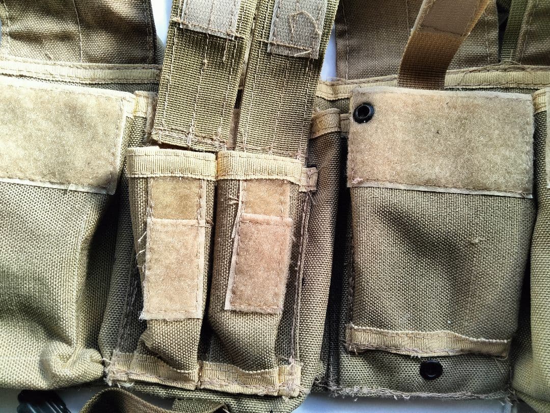 小*な様 米軍放出ローカルメイド BHI ブラックホークLCPC型チェストリグK