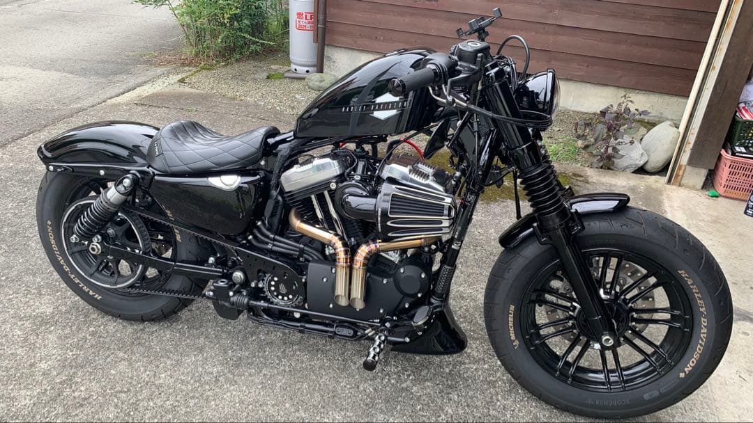 Yパイプマフラー(ハーレーダビットソンスポーツスター)