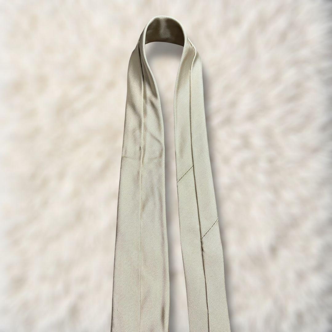 【新品✨】アットヴァンヌッチ ソリッド アイボリー スフォデラート セッテピエゲ