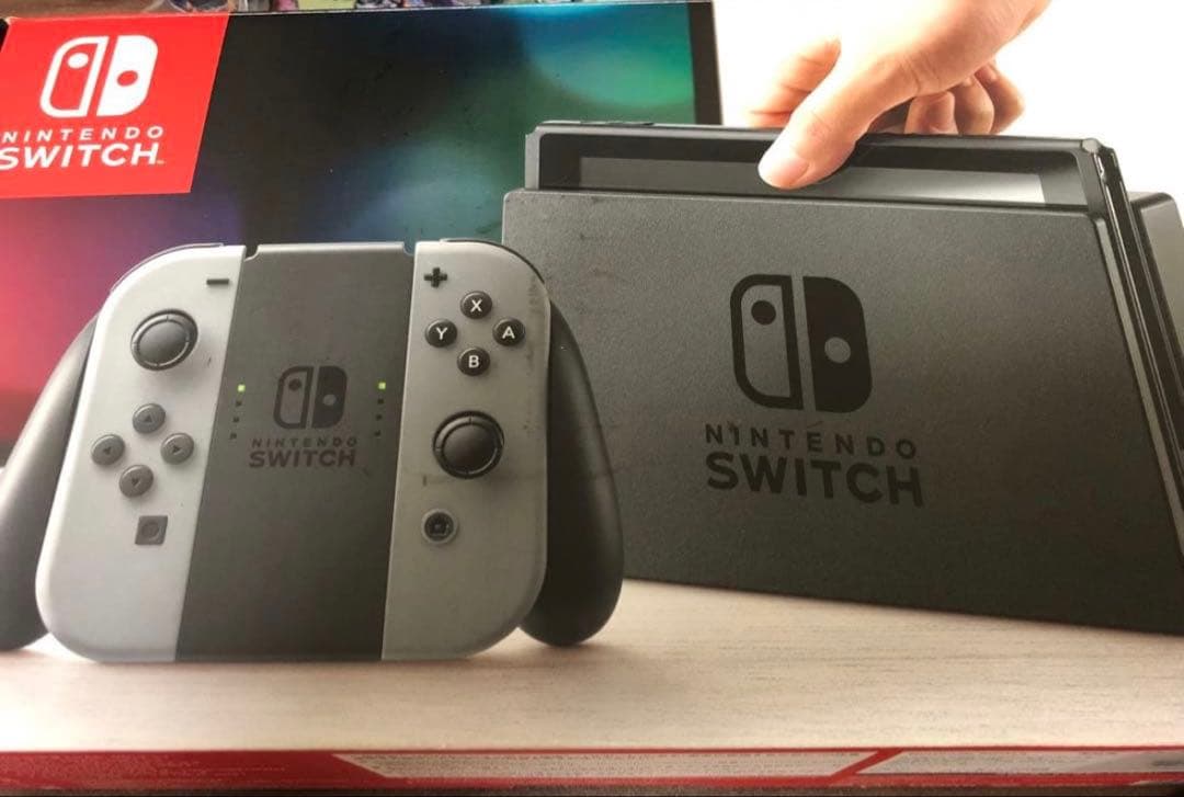 【早い者勝ち】Nintendo Switch 本体 グレー