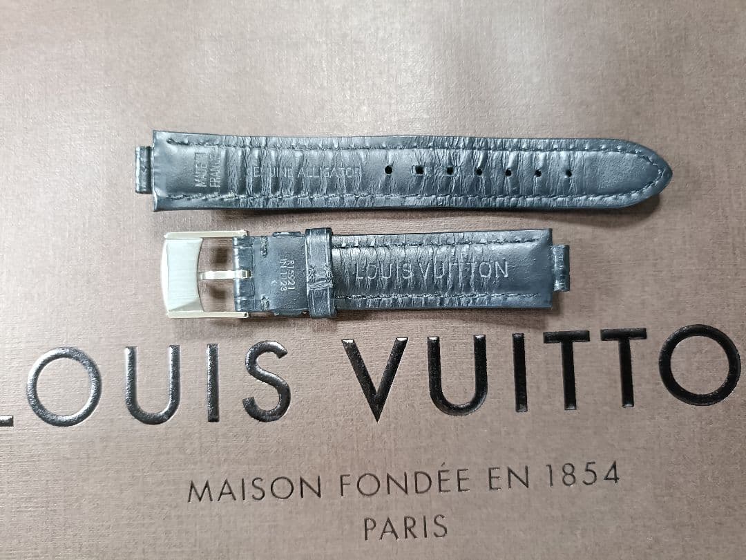 ルイヴィトン タンブール アリゲータストラップ サイズS 凸8.5mm 尾錠付