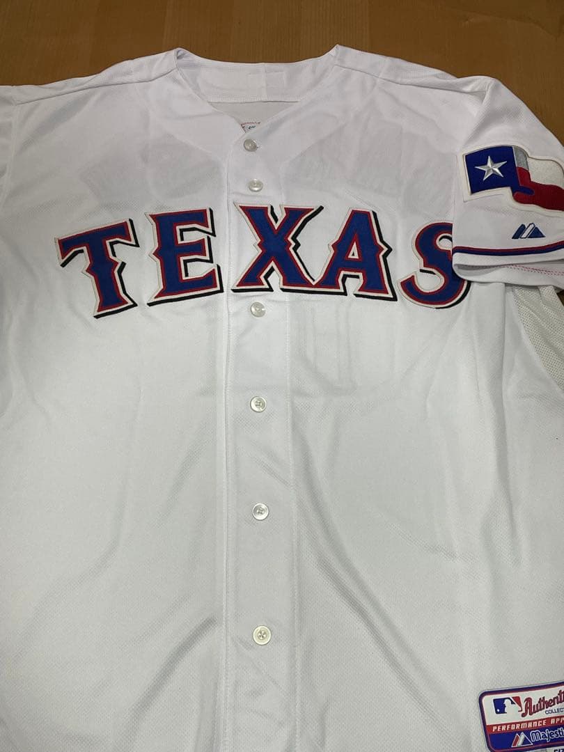 p*s様 ダルビッシュ　直筆サイン入り ユニフォーム