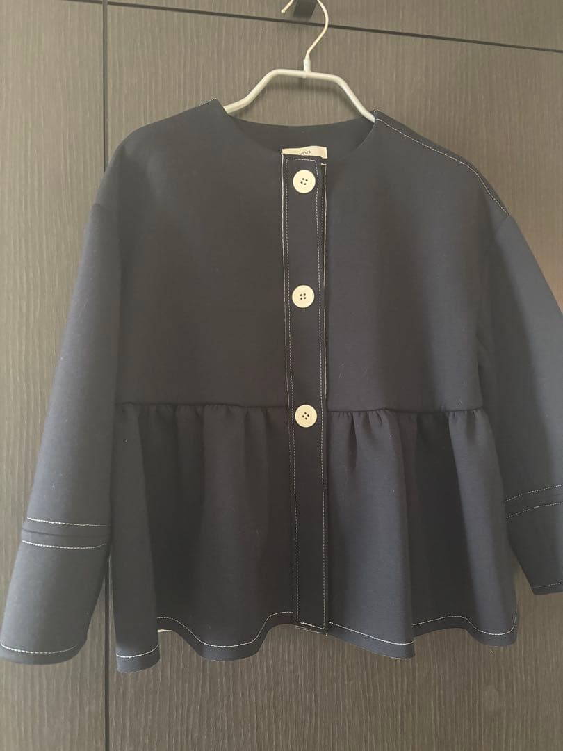 yori ボンディングショートジャケット