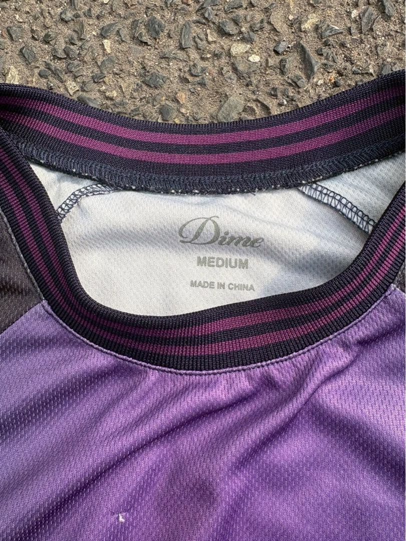 Dime AUTHENTIC 紫色 Tシャツ 25