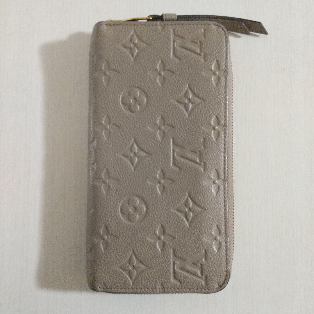 LOUIS VUITTON アンプラント ジッピーウォレット