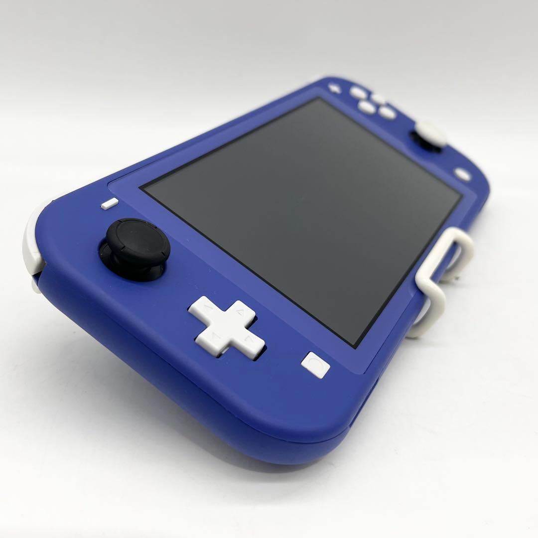 【箱付き・液晶美品】Nintendo Switch Light ブルー 本体
