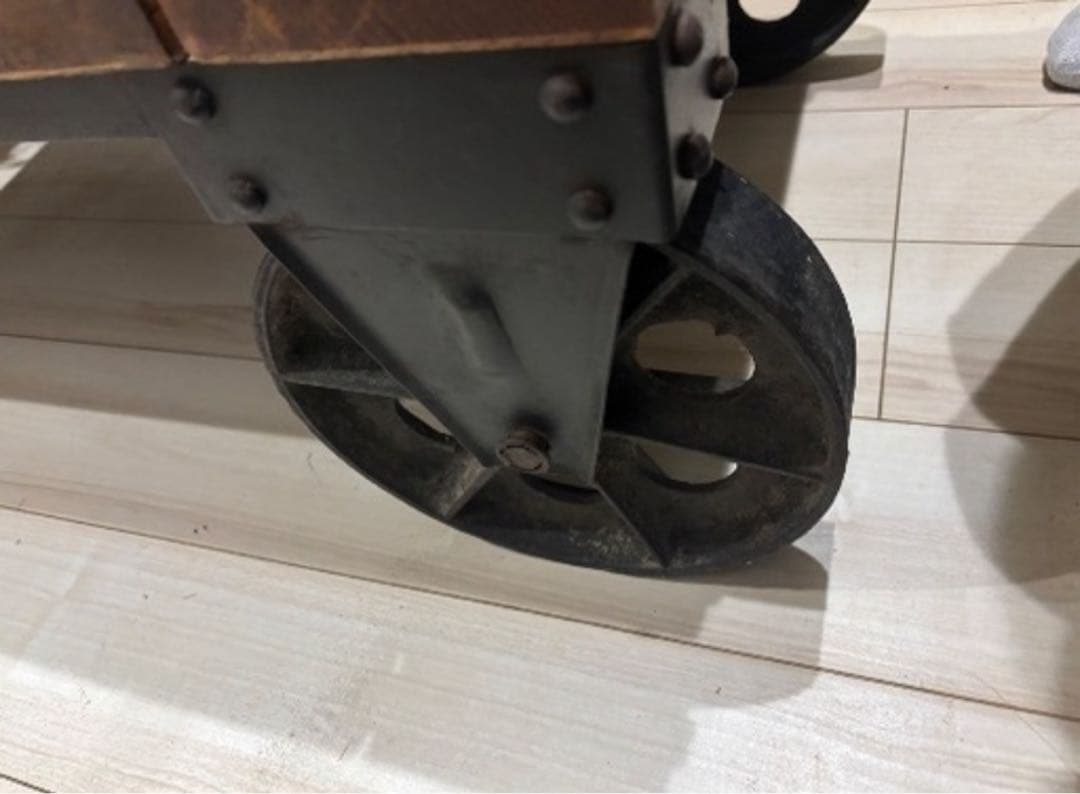 Journal standard furniture ドリーテーブル