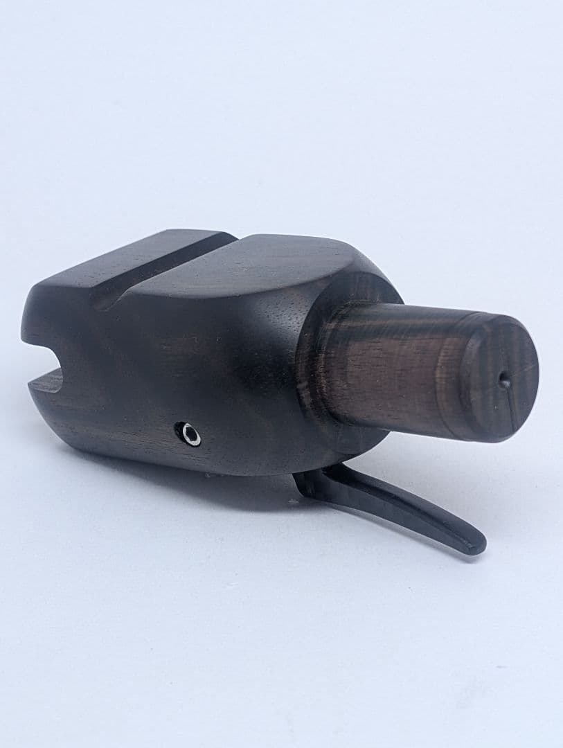 石鯛竿石突工房　縞黒檀　QUICKレバー仕様