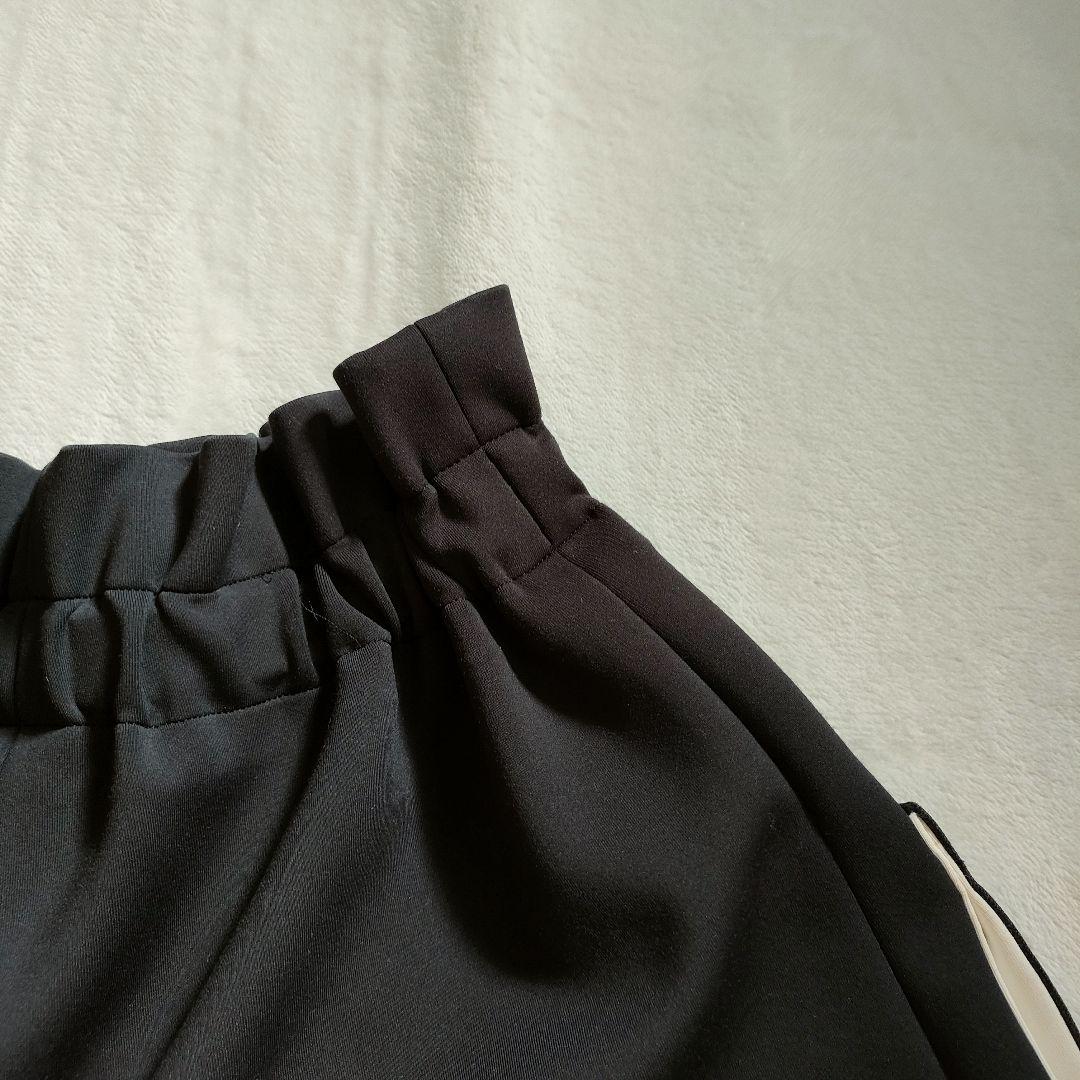 ま*ん様 デイジーリン　フォクシー　ショートパンツ　黒　ウエストゴム　フリーサイ