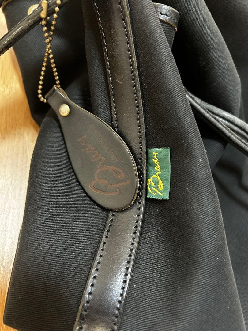 ブレディ　ショルダーバッグ　巾着