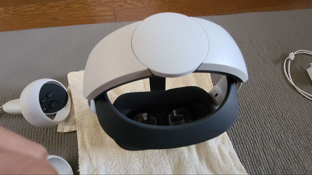  Quest 2 128GB Eliteストラップ付き