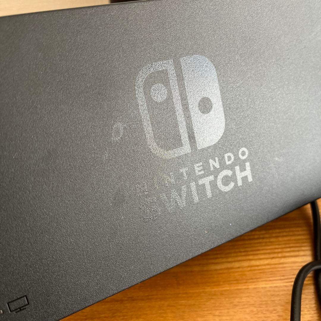 任天堂 Switch 本体