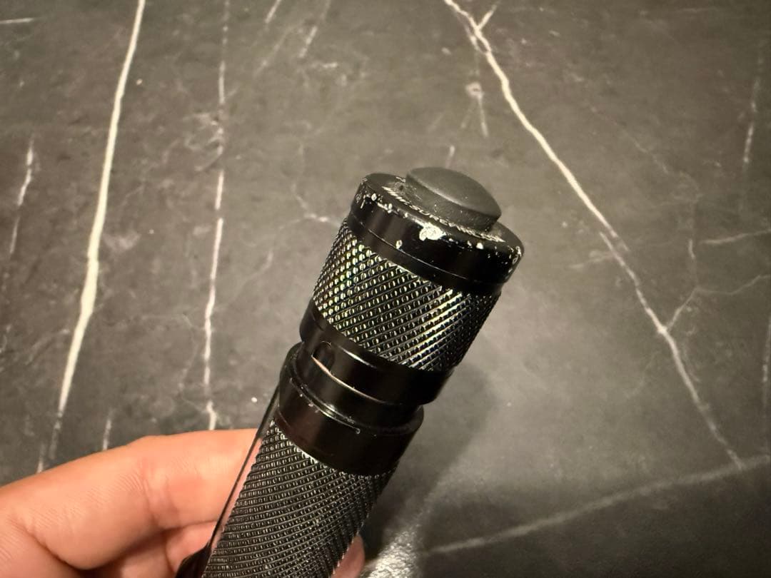 【またまた値下げ！】SUREFIRE 6P