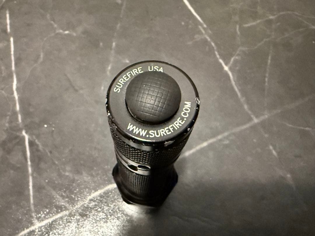 【またまた値下げ！】SUREFIRE 6P