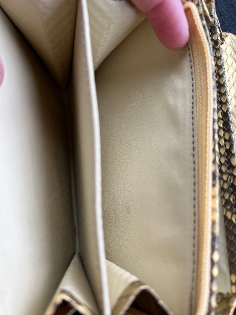 ヘビ革 無双ゴールド 二つ折り財布