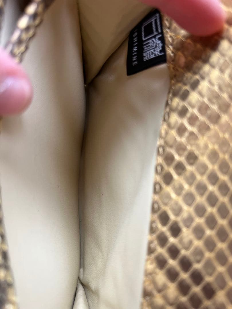 ヘビ革 無双ゴールド 二つ折り財布