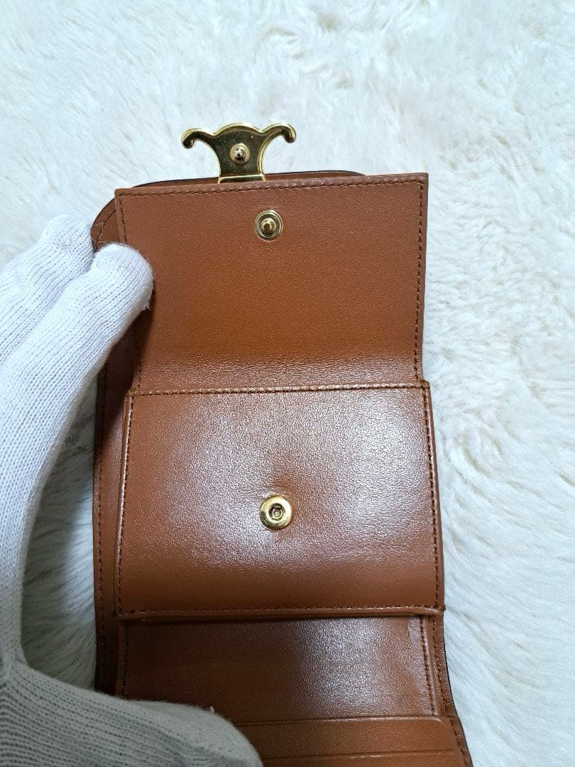 ✨極美品　正規品✨セリーヌ　三つ折り　トリオンフ　スモールトリフォールド