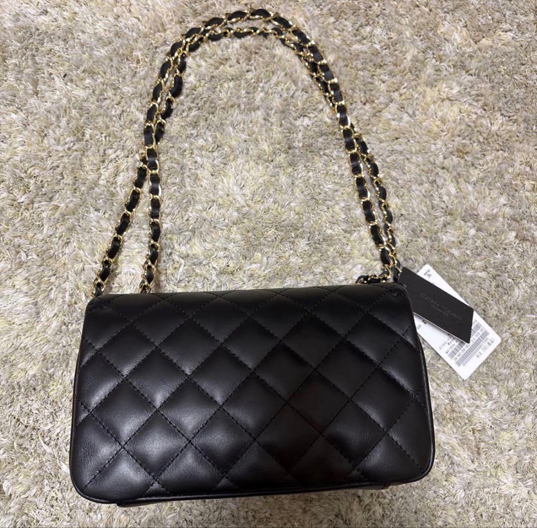 【新品未使用】ノーブル　NOBLE キルティングレザーチェーンバッグ ブラック