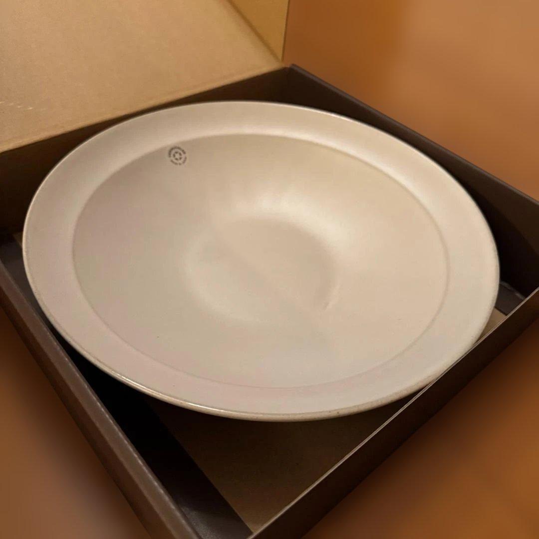 新品 バーミキュラ シャロウボウル リム 24cm 皿 2枚セット 黒白