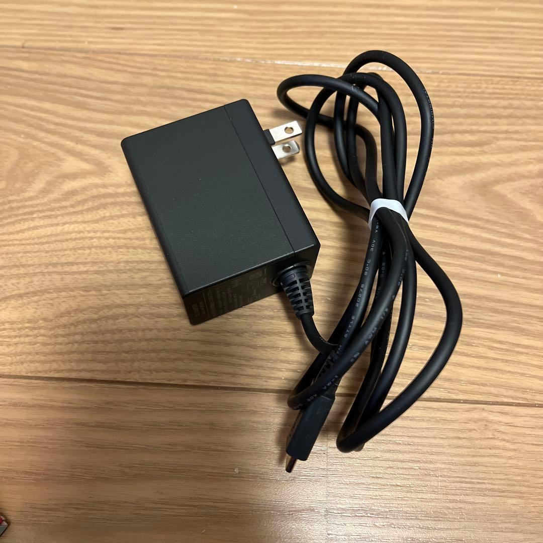 【未使用品】Switch Lite 本体+ドラゴンクエストⅢソフト+ケース