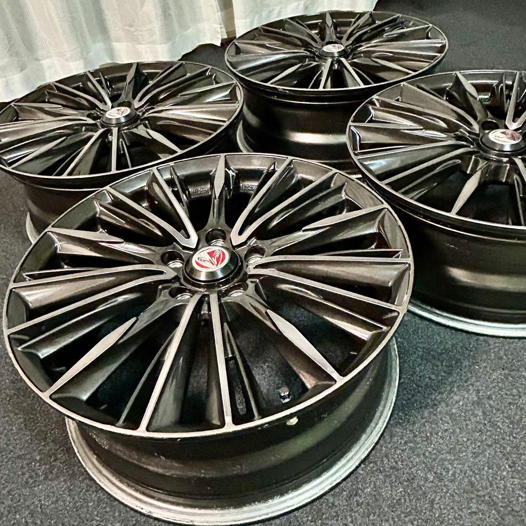 18インチ RAYS VERSUS VOUGE希少 ブラックディアマンテ レイズ