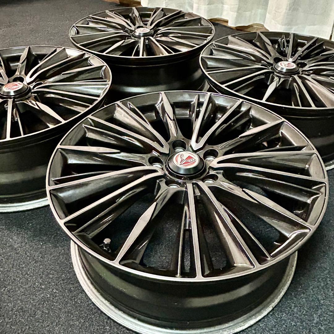 18インチ RAYS VERSUS VOUGE希少 ブラックディアマンテ レイズ