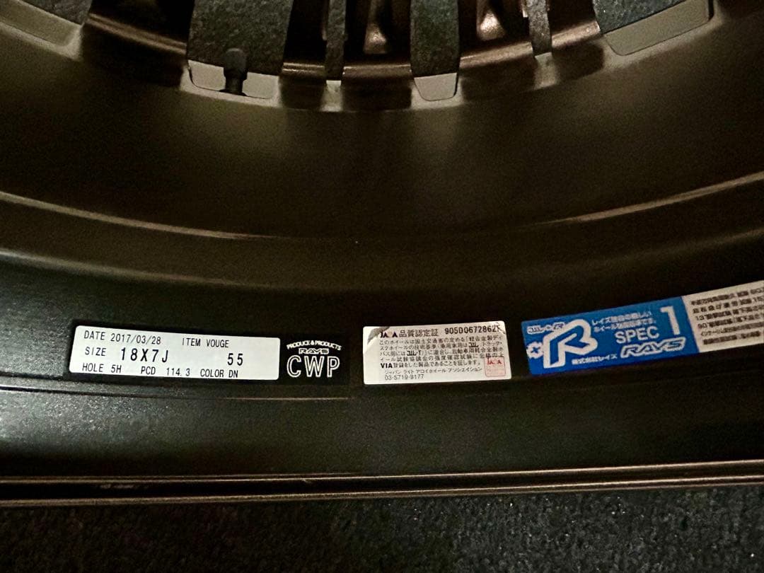 18インチ RAYS VERSUS VOUGE希少 ブラックディアマンテ レイズ