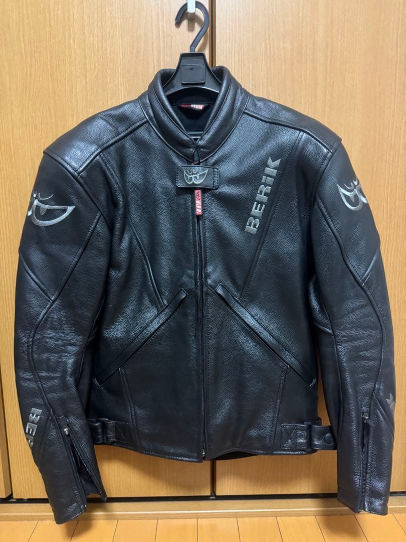 値下げ‼️BERIK レザー バイクジャケット ブラック