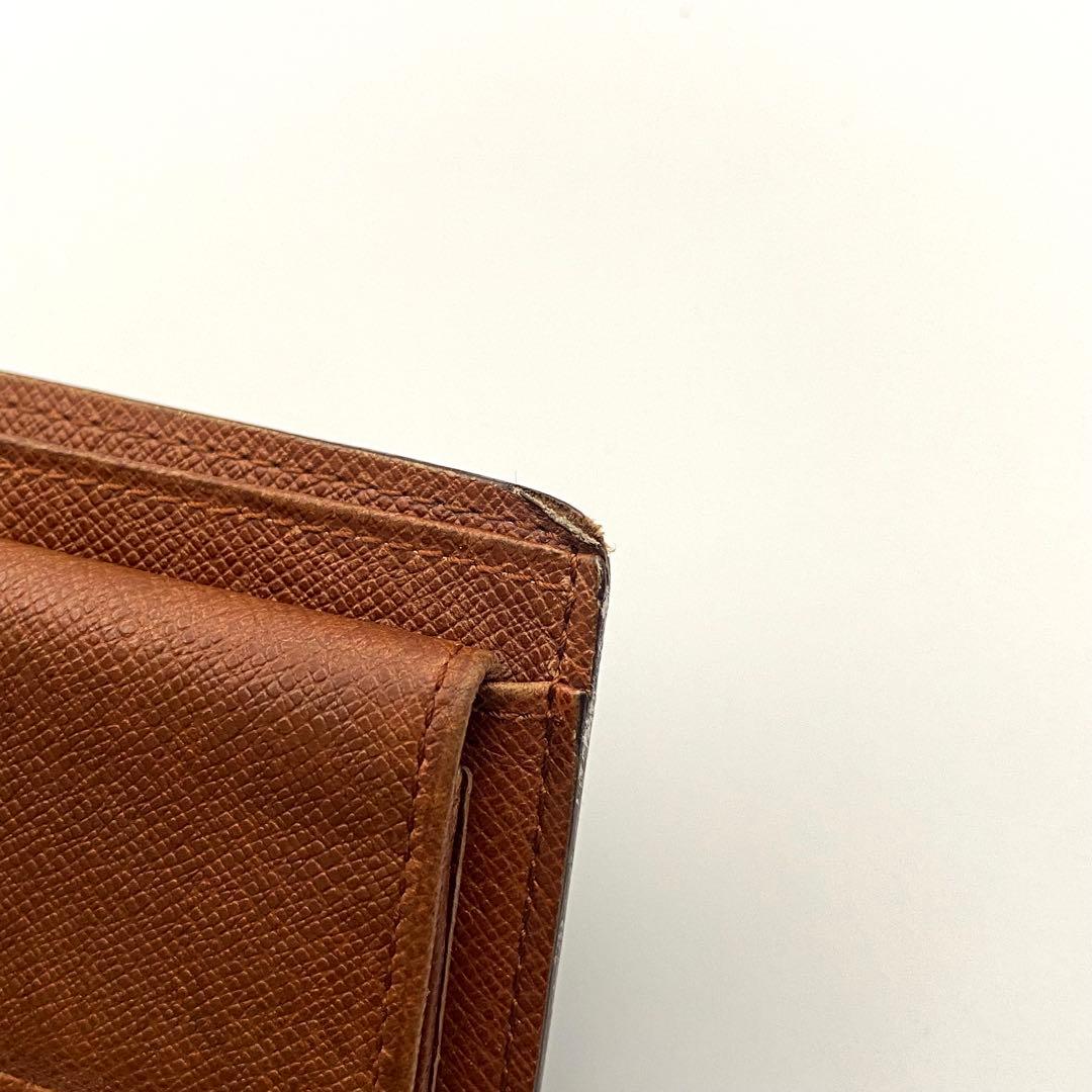 ルイヴィトン モノグラム ポルトフォイユ マルコ 二つ折り財布 型崩れ小