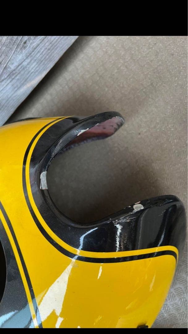 ゼファー400 z2仕様　イエローボール　タンク、テールカウルのみ